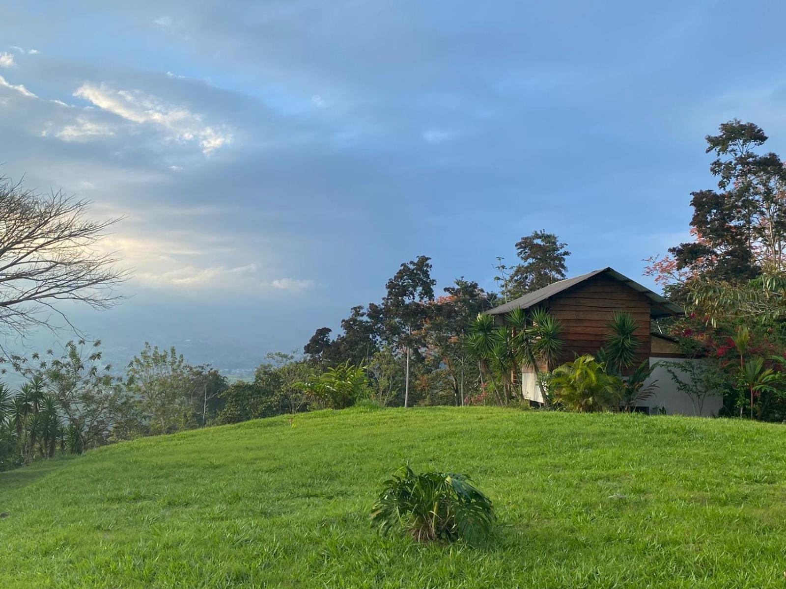Hotel Hacienda Monteclaro Turrialba Exteriér fotografie